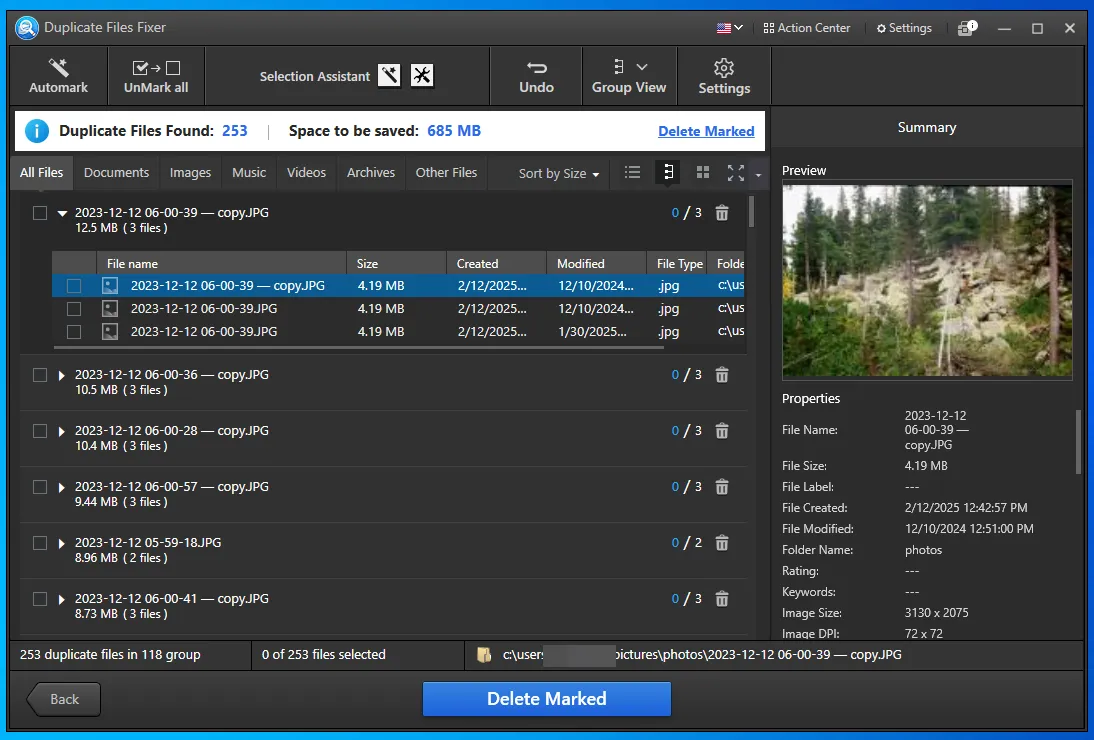 Example of Auslogics Duplicate File Finder user interface