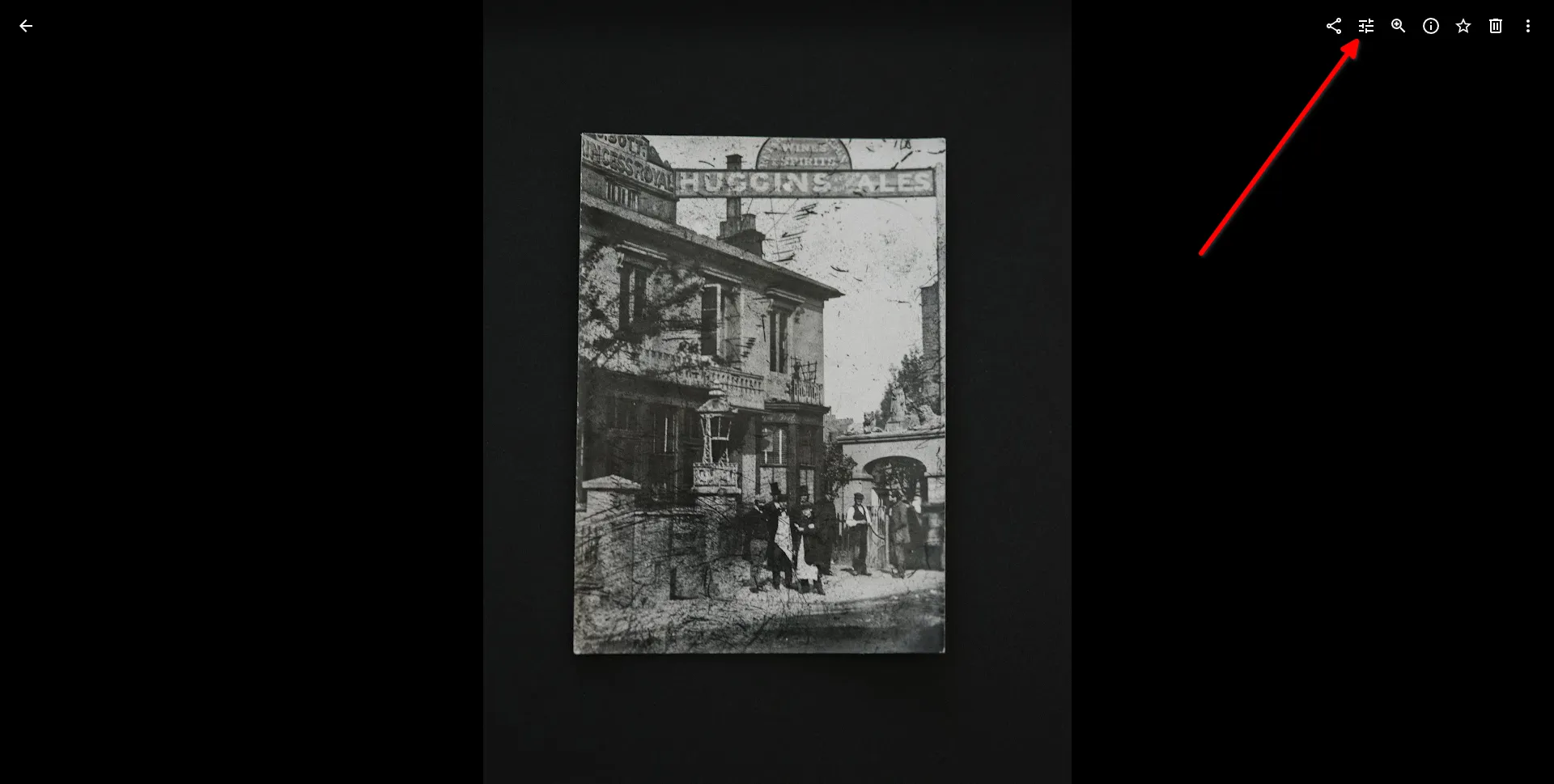 Die Schaltfläche zum Bearbeiten von Fotos in Google Fotos