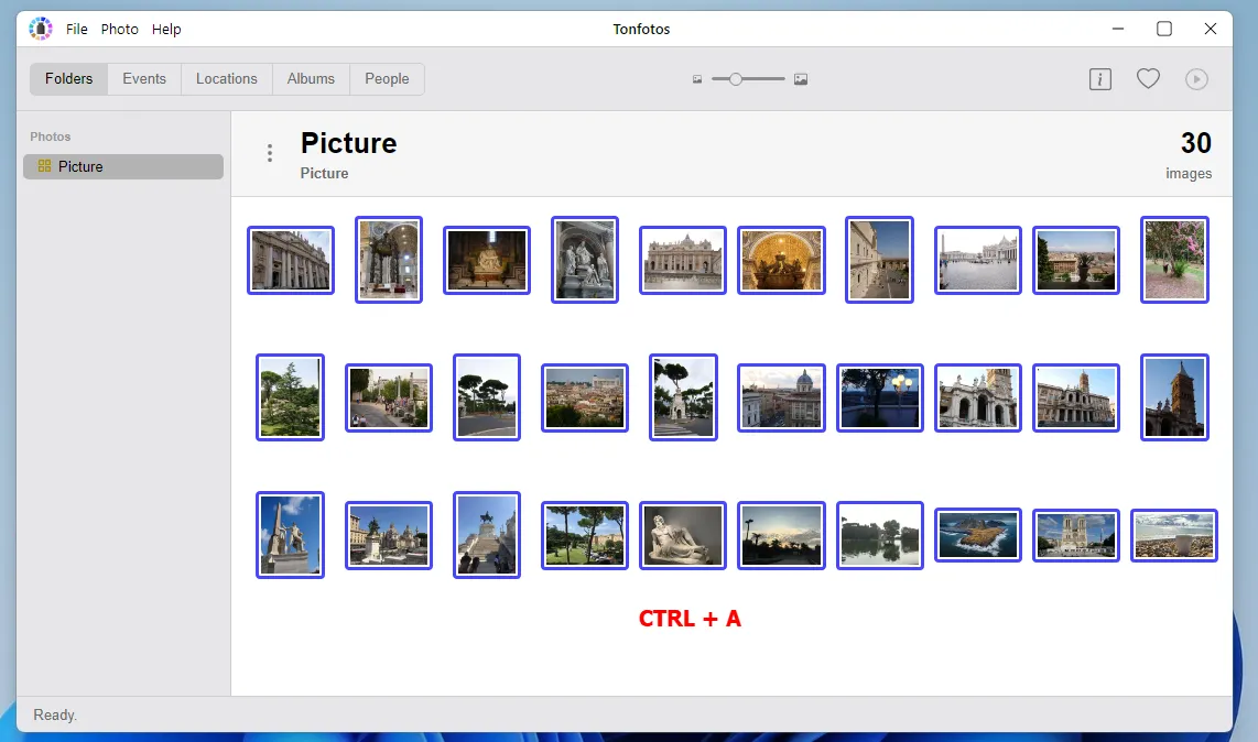 Selecting all photos in the Tonfotos interface