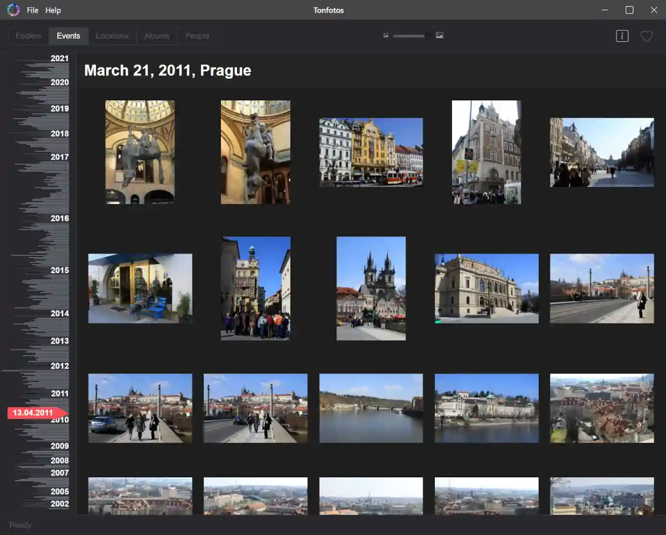 Timeline interface of Tonfotos Image Viewer - Prague event